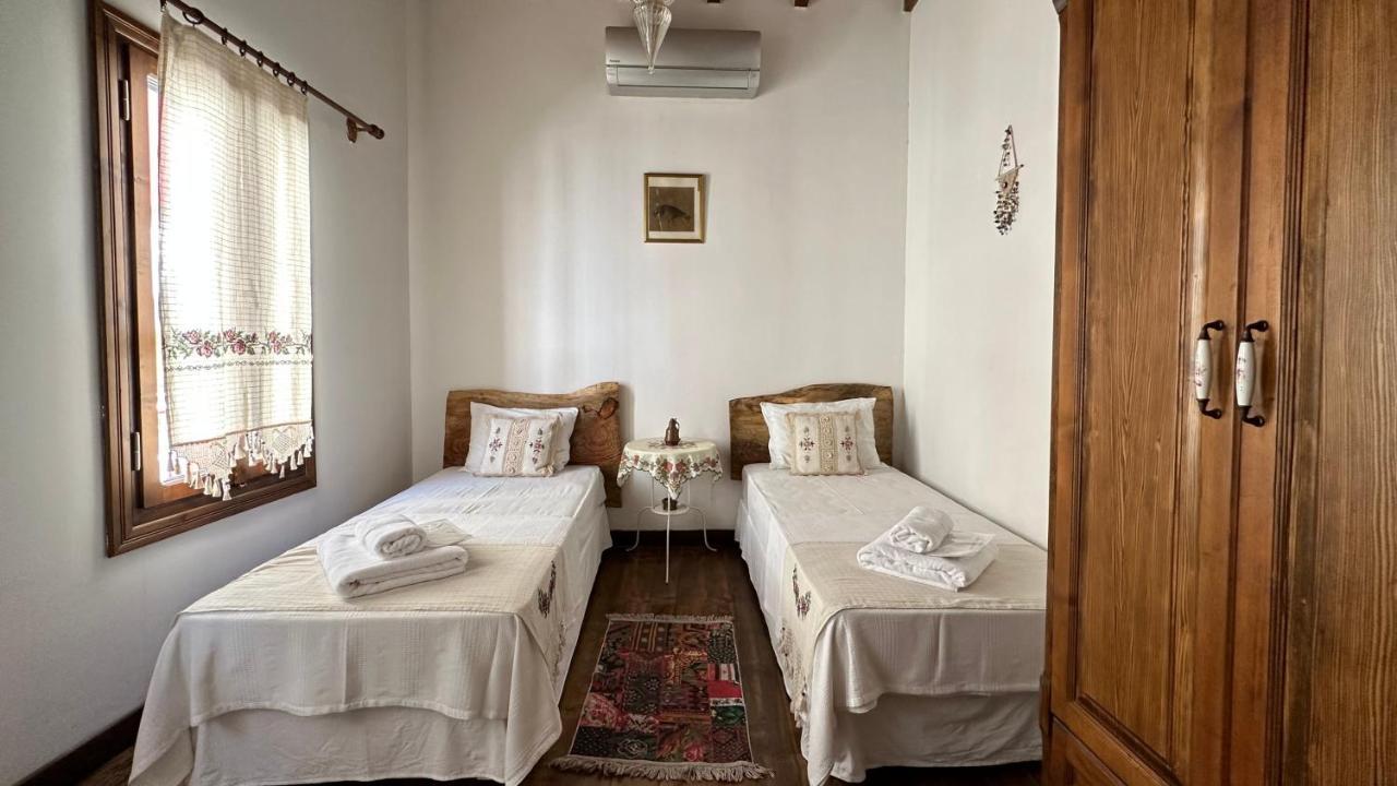 Cunda Konak Nazimaki Ayvalı Buitenkant foto