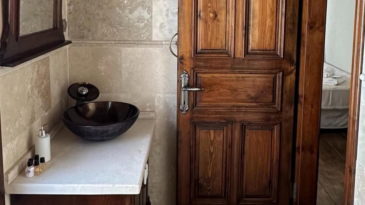 Cunda Konak Nazimaki Ayvalı Buitenkant foto