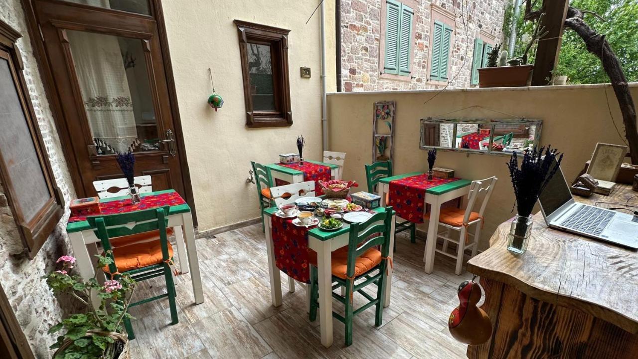 Cunda Konak Nazimaki Ayvalı Buitenkant foto